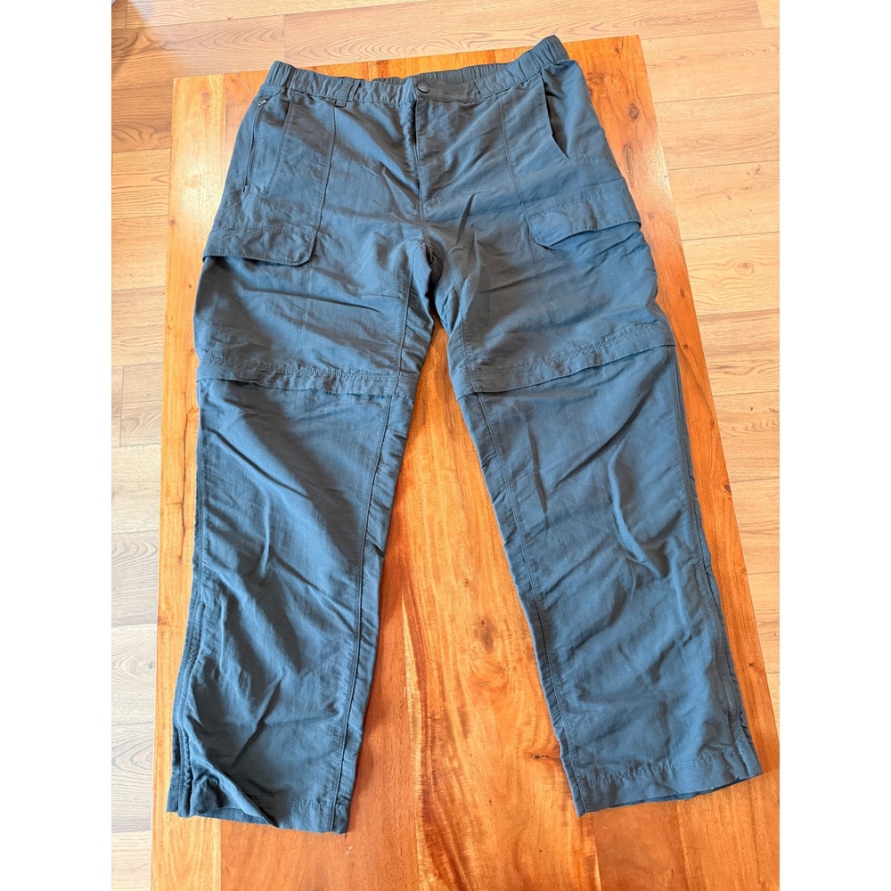 The North Face Mens Dark Gray Pants/Shorts Size XL‎